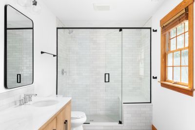 Glass Shower Door Repair Contractors